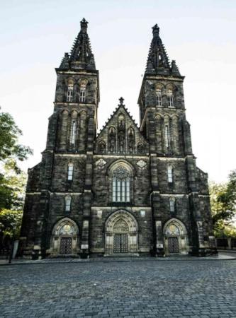 Helen Homestay Vysehrad Prag Exteriör bild