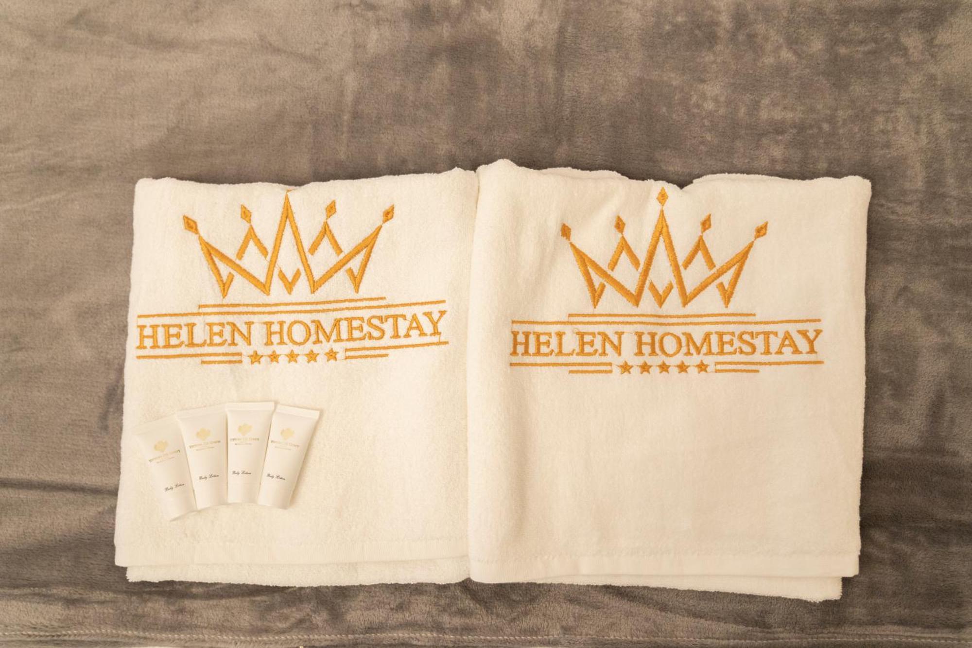 Helen Homestay Vysehrad Prag Exteriör bild